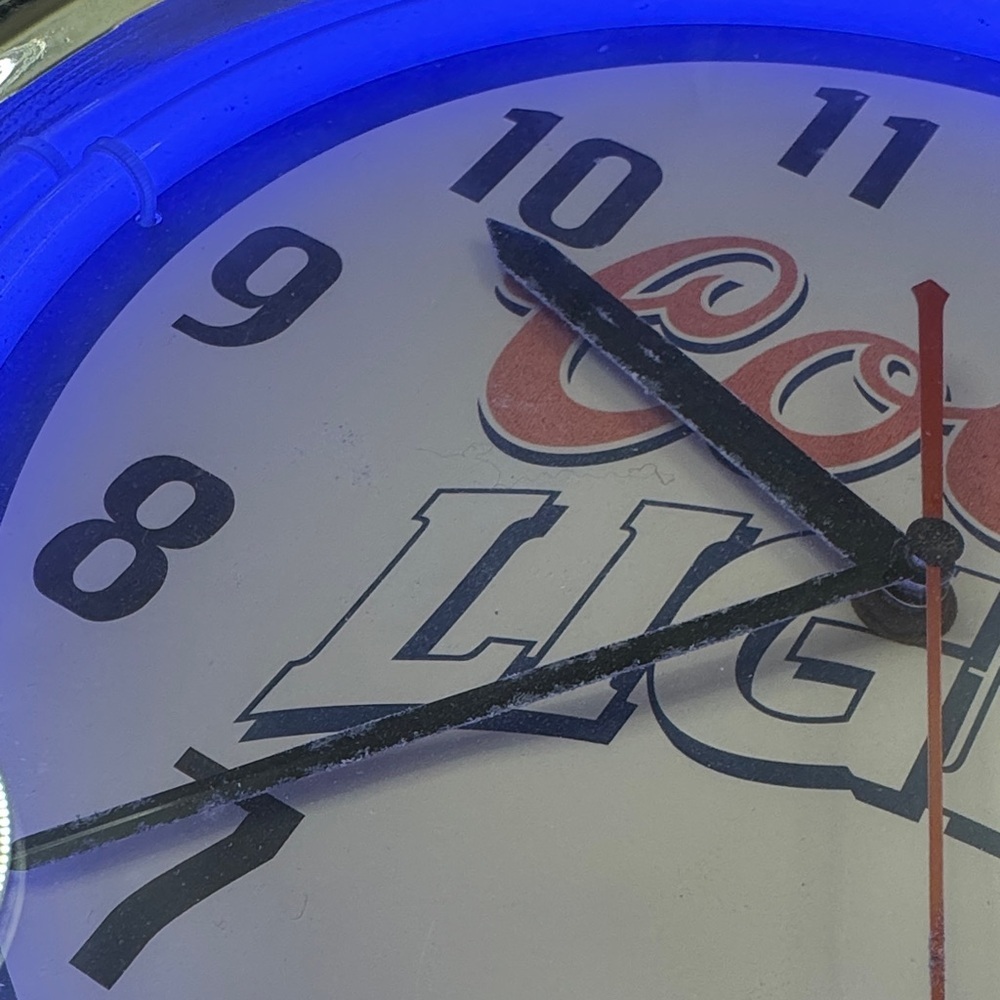 Coors light beer neon light Wall Clock Silver Accents - Picture 11 of 12